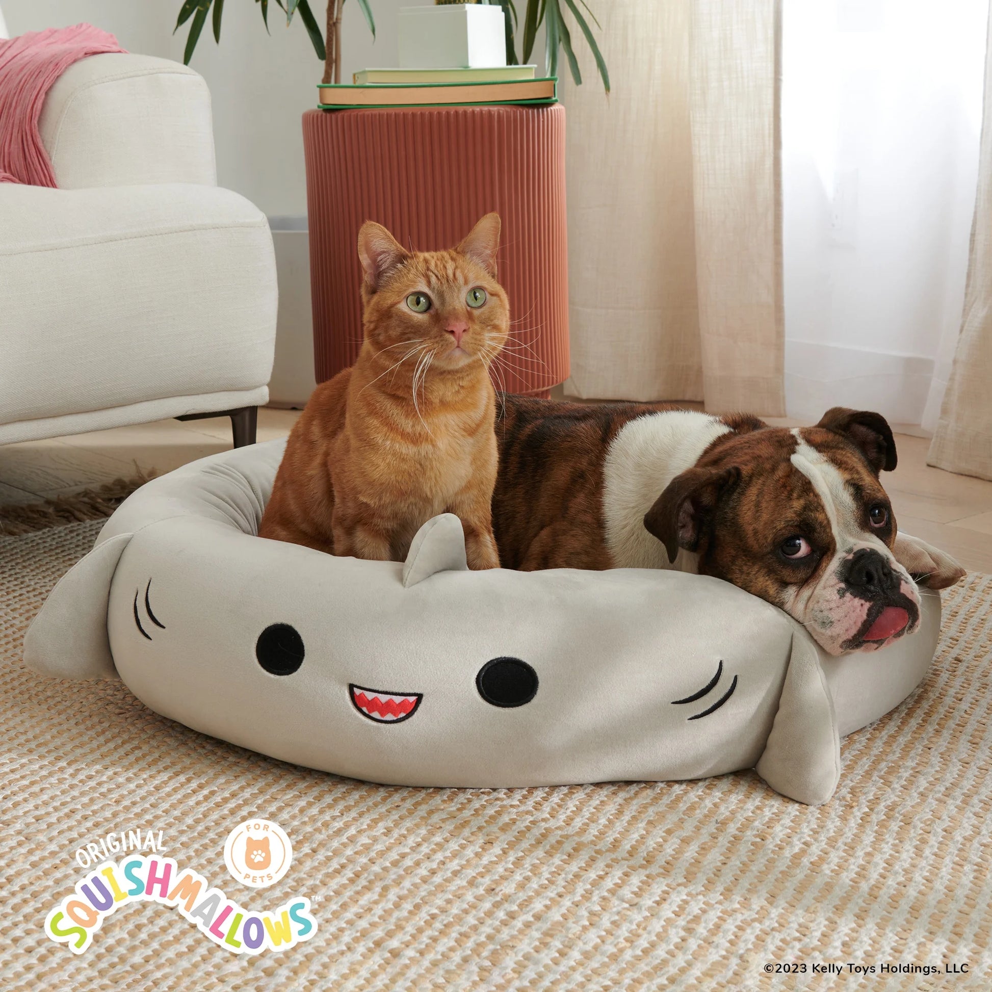 24 Inch Gray Shark Pet Bed - Medium Ultra Soft Plush Pet Bed